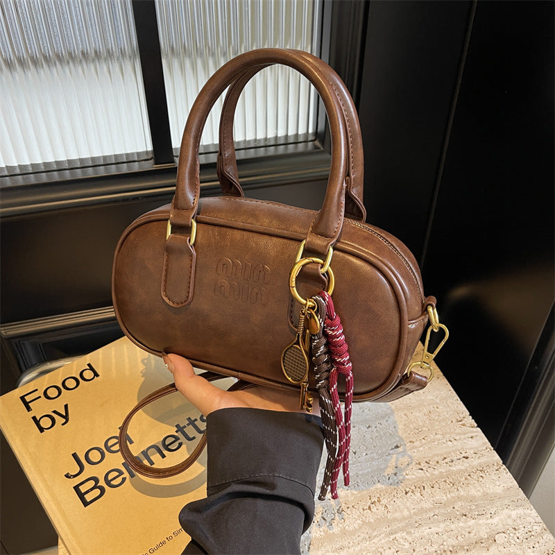 Fashion women's handbags women's 2025 new popular retro women's bags, high-end temperament simple and versatile women's messenger bags