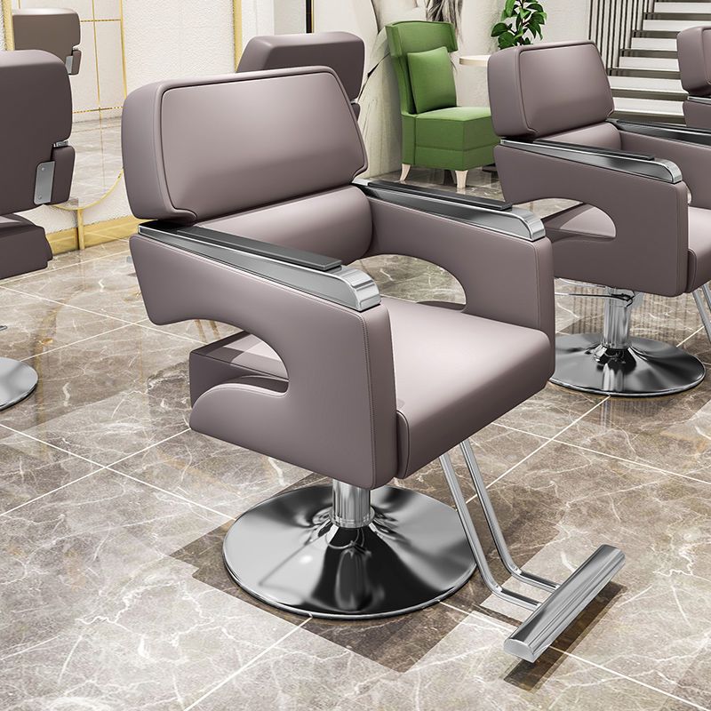 Influencer-approved barber chair, salon chair, hairdressing chair - professional, minimalist design for hair cutting, perming, and coloring