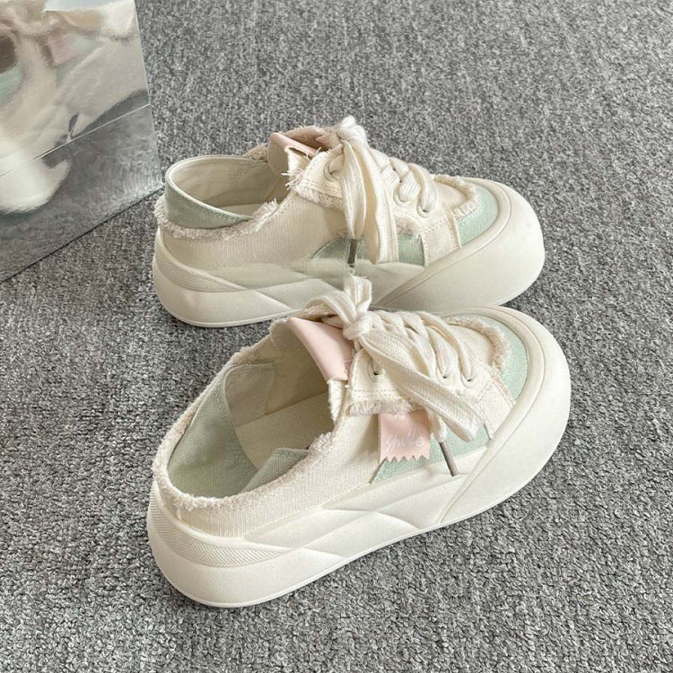 2026 new summer/autumn two-wear slip-on chunky sole canvas sneakers - women's student style, white shoes, versatile bread shoes