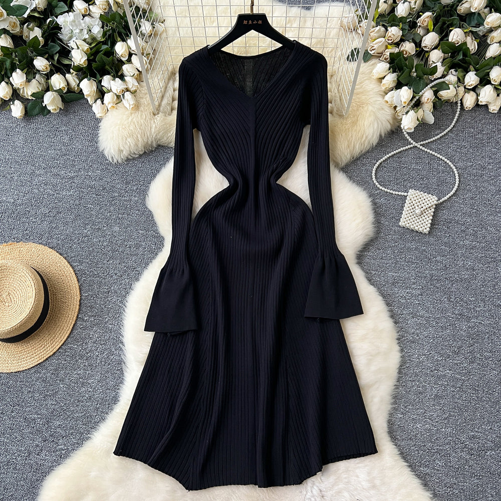 Elegant goddess style dressfall and winternew arrival with classy sense horn long sleeves waist bottomsweater skirt