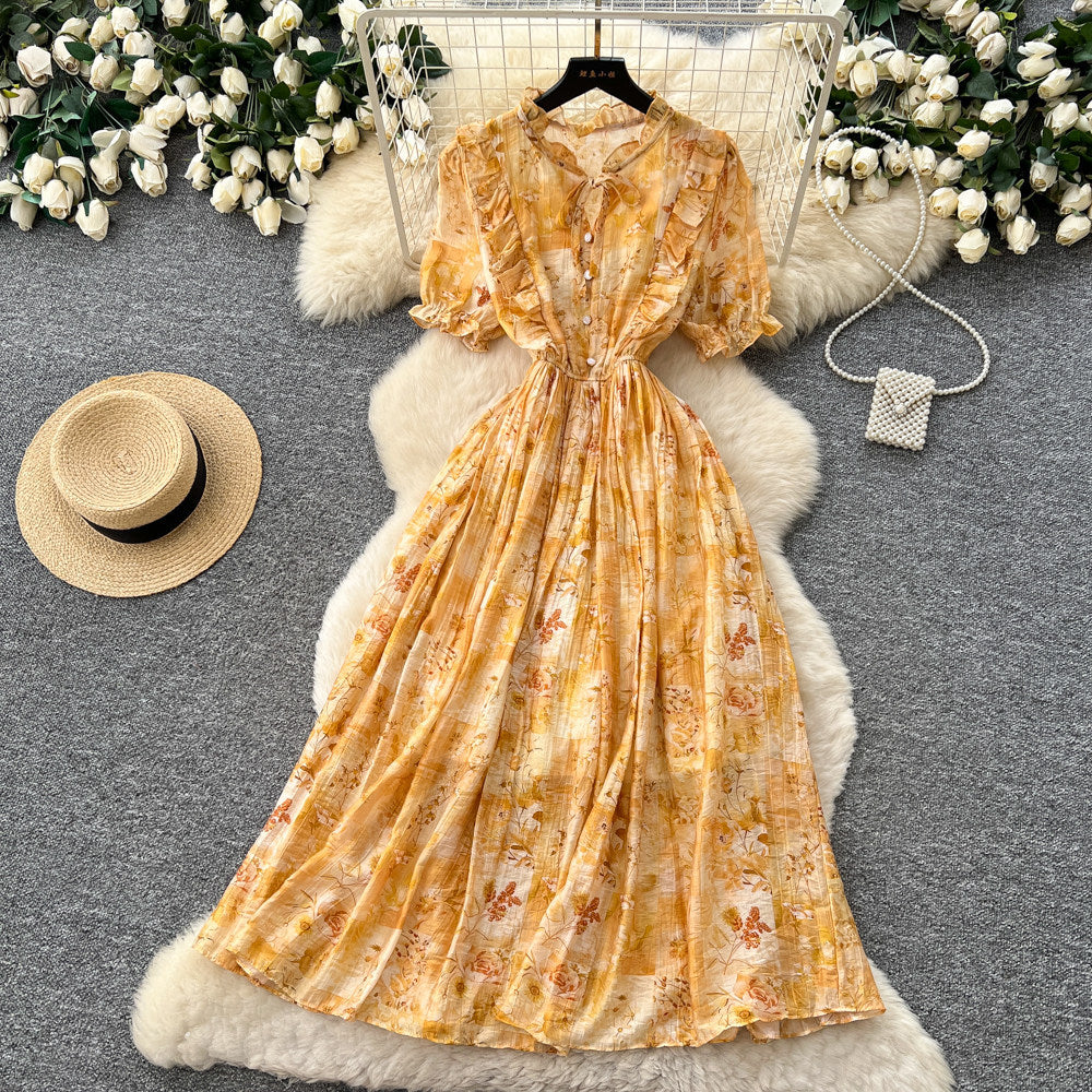 French romantic floral dress for women, summer , v-neck, puff sleeves, cinched waist, slimming, elegant maxi dress