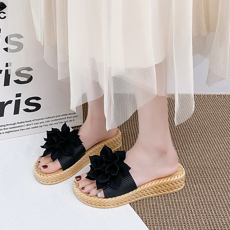 New platform sandals: 4cm wedge heel, soft sole, breathable, and stylish floral design for women