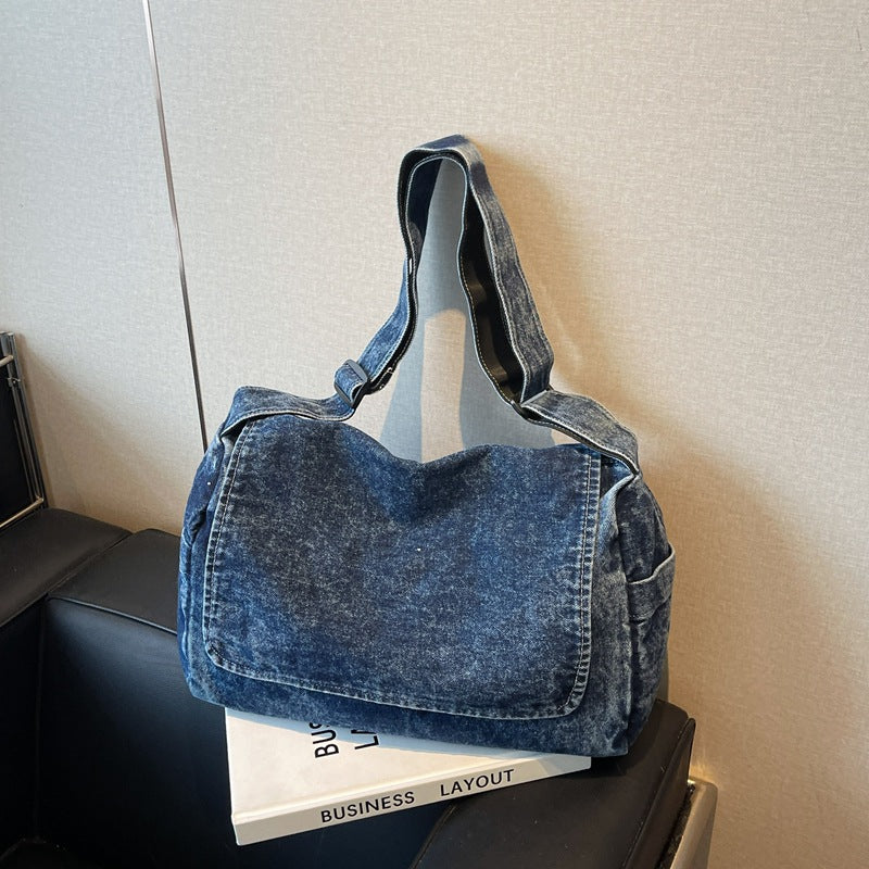 New large-capacity denim messenger bag women's retro mailman bag simple and trendy student commuter casual shoulder bag