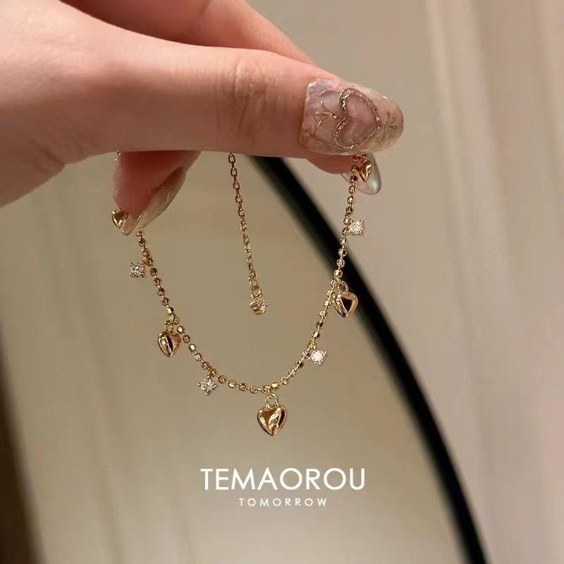 Heart-shaped tassel zircon bracelet - 2024 new arrival: lightweight luxury, unique, exquisite, and high-end jewelry for women