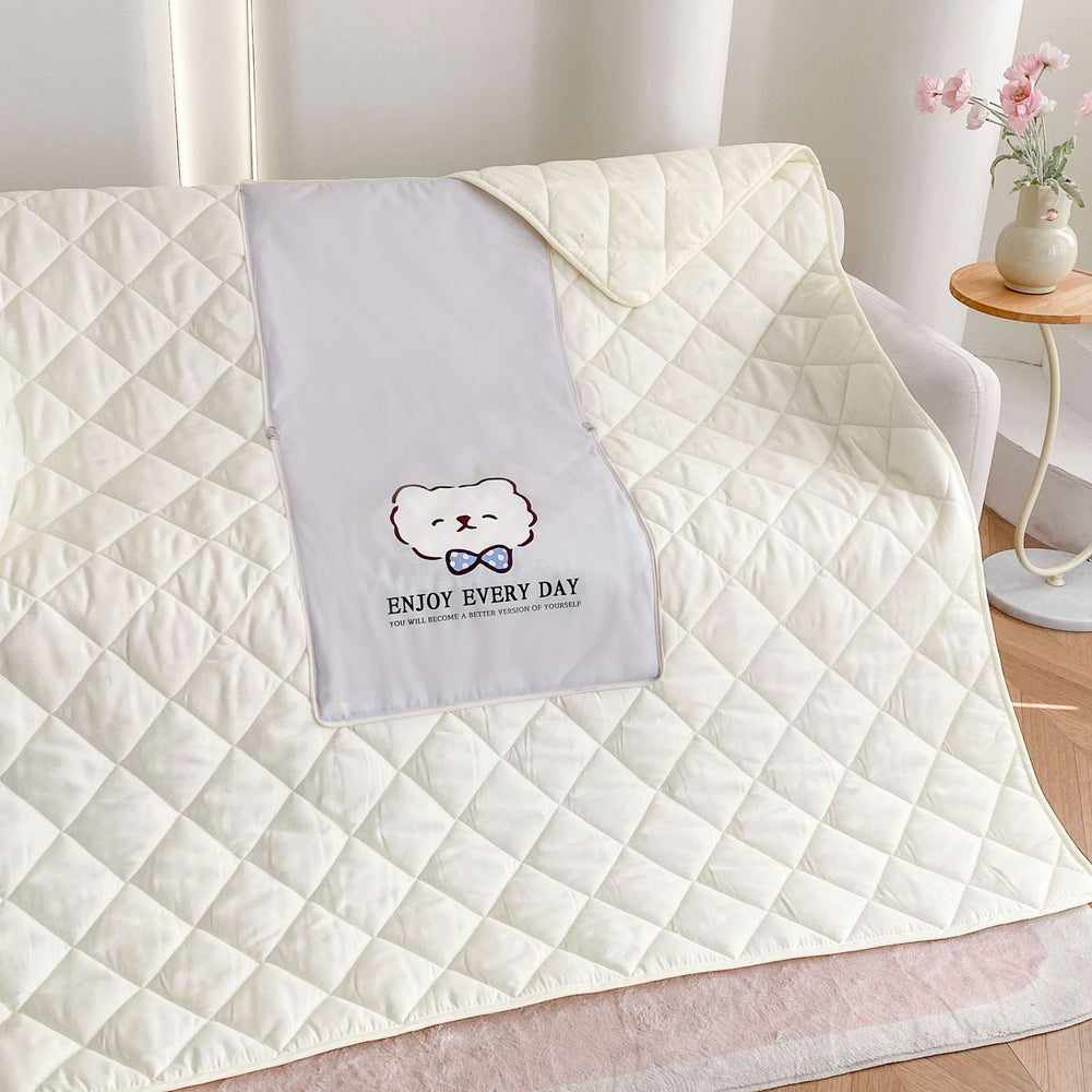 Dual-purpose pillow and quilt, baby velvet office pillow, nap head quilt, air-conditioning quilt, car sofa cushion, pillow quilt