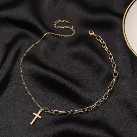 European and american cross-border new asymmetrical cross pendant necklace - unique, chic, minimalist, and versatile necklace for women