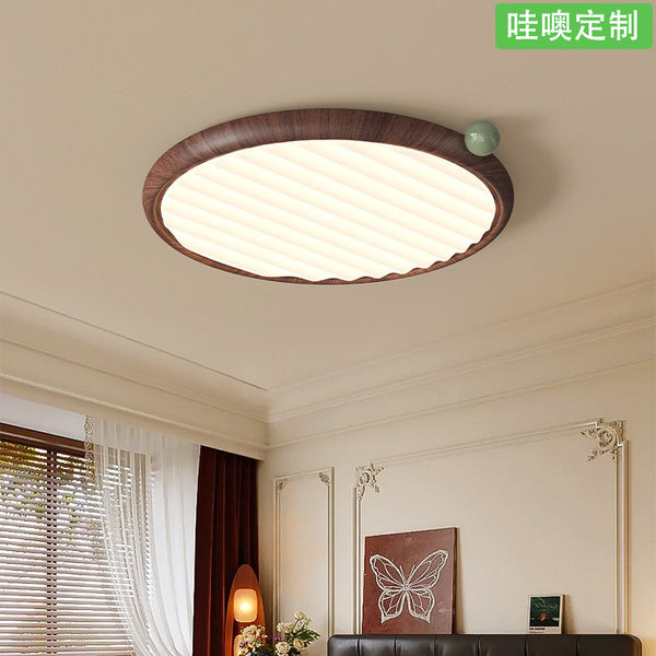 [Wow] Chocolate potato chips creative retro walnut ceiling light French medieval bedroom advanced sense eye protection