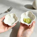 Ceramic handle pure white dipping dish cute small dish dish high value dipping dish vinegar dish hot pot seasoning dish flavor dish