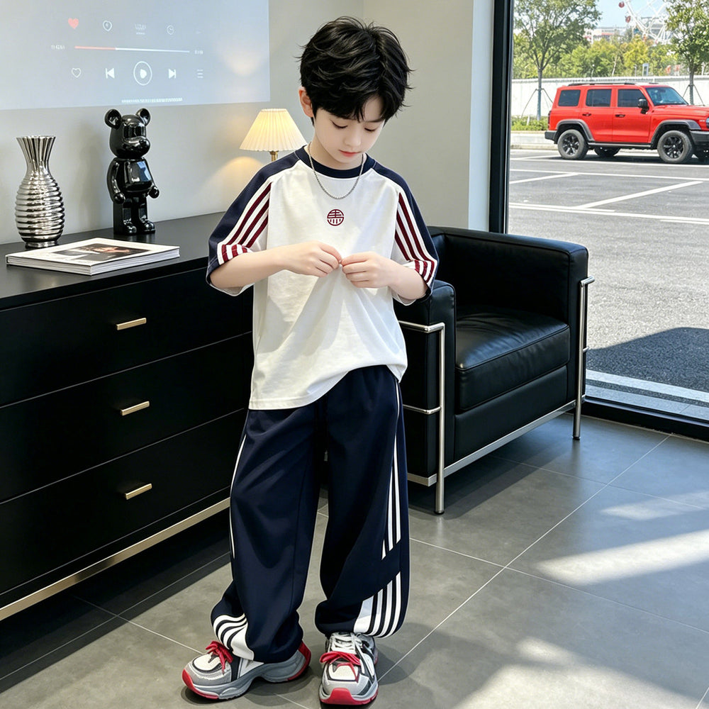 Boys' summer short-sleeve and pants new sports set , boys' casual two-piece summer outfit, lightweight style