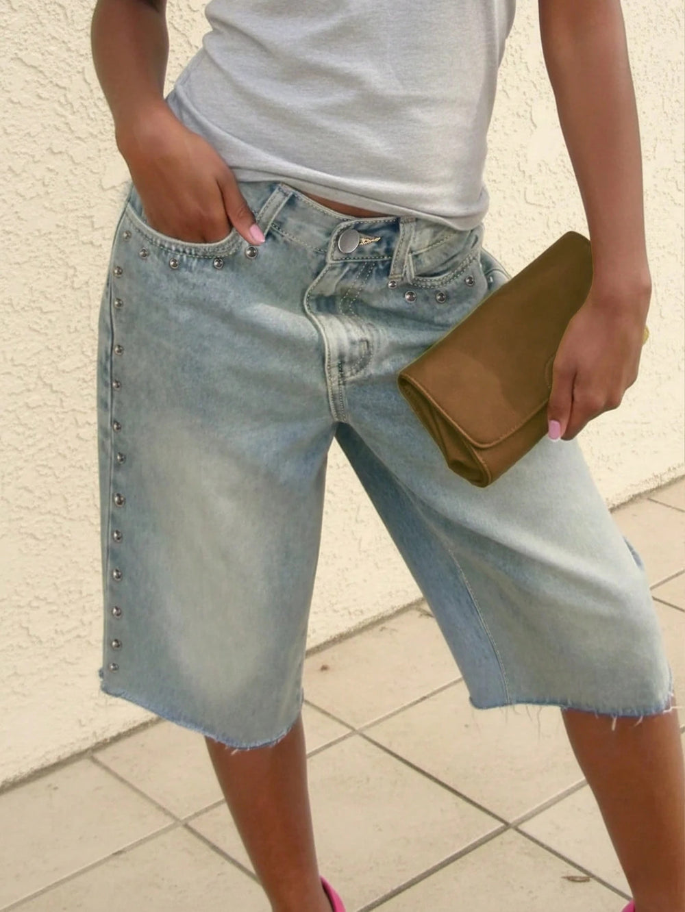 Fashion street rivet denim pants for women high waistloosestraight-leghalf length pants washed raw edge design cross-border