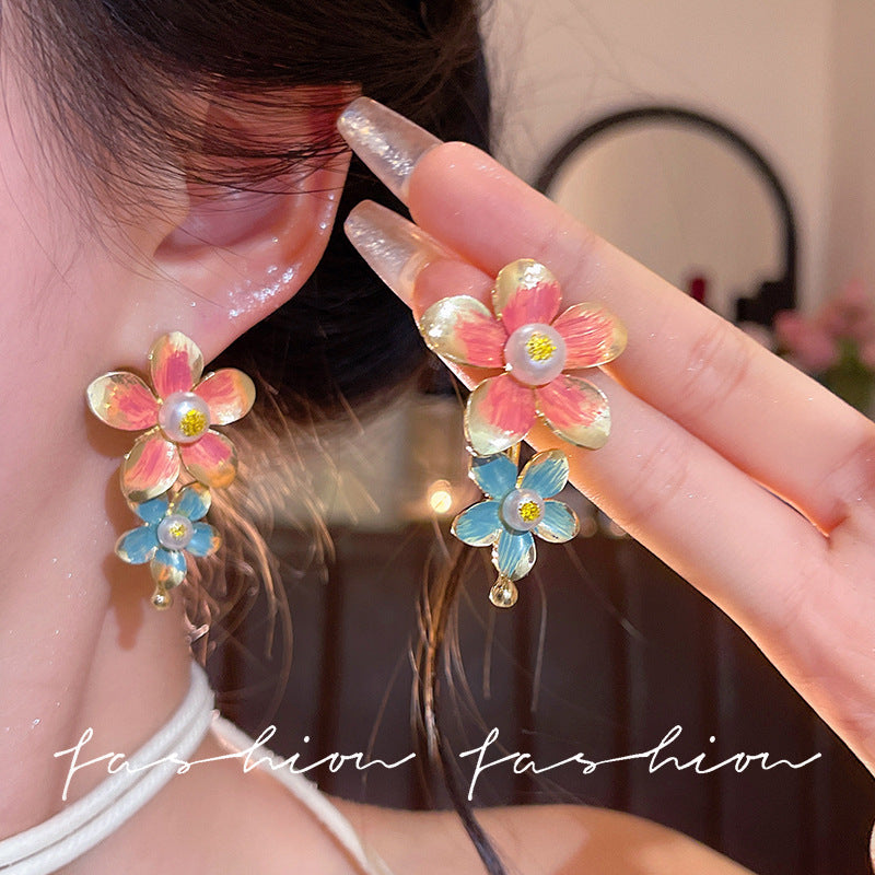 French retro metallic floral stud earrings - chic, elegant, and unique design for women