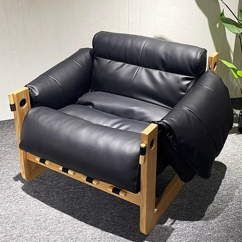 Vintage-inspired casual chair, single solid wood sofa chair, retro designer jersey chair, nordic style home bedroom chair