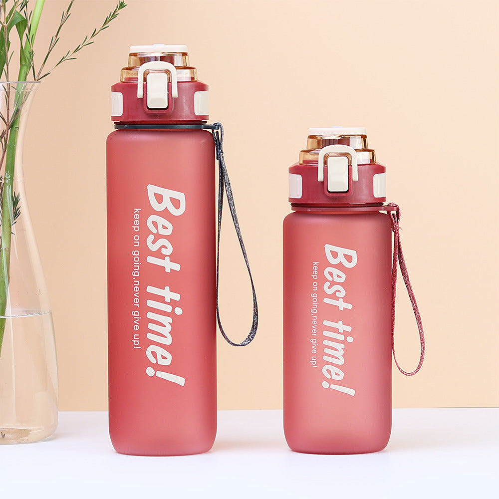 Factory customized cross-border plastic water bottle: stylish, portable, high-capacity, durable, and leak-proof for outdoor sports