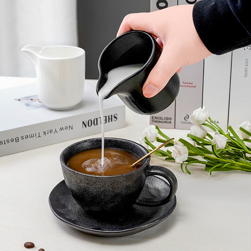 Minimalist ceramic black and white milk pitcher/small jar - practical seasoning container for home, restaurant, western cuisine sauce cup