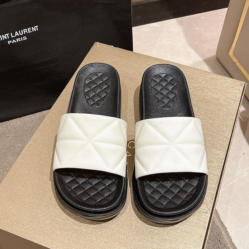 Women's summer slippers - stylish, sweet, princess-style, thick-soled, indoor/outdoor, non-slip, beach-ready thong sandals