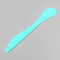 Lake blue (middle stick)