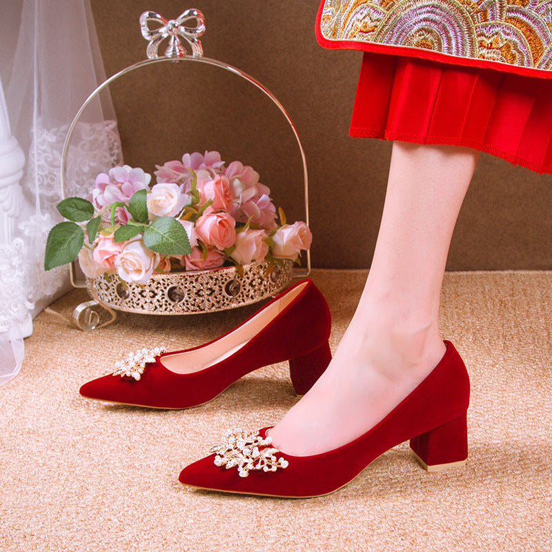 Autum wedding shoes for women with thick heels 2025new arrival bride chinoiserie red fleece-lined xiuhe wedding dress two-wear high heels not tiring feet