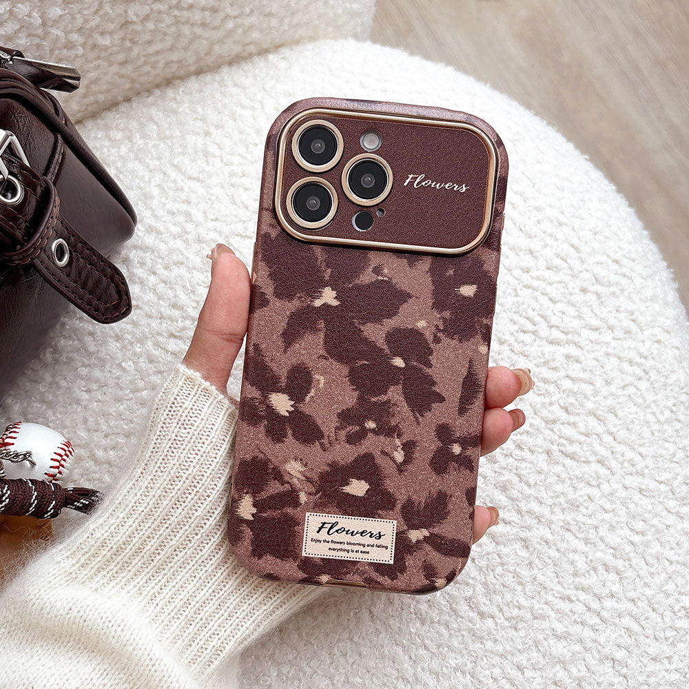 Mixed brown flowers are suitable for apple 17 anti-fall mobile phone case large window iphone16promax protective cover anti-fall