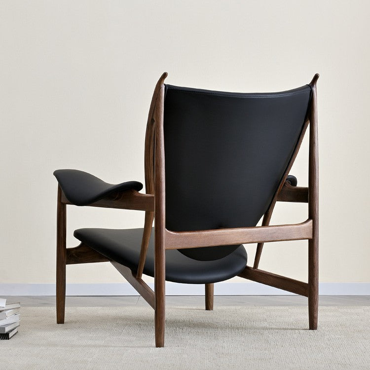 Scandinavian solid wood italian master chair casual leather single sofa chair wabi-sabi designer medieval casual chair