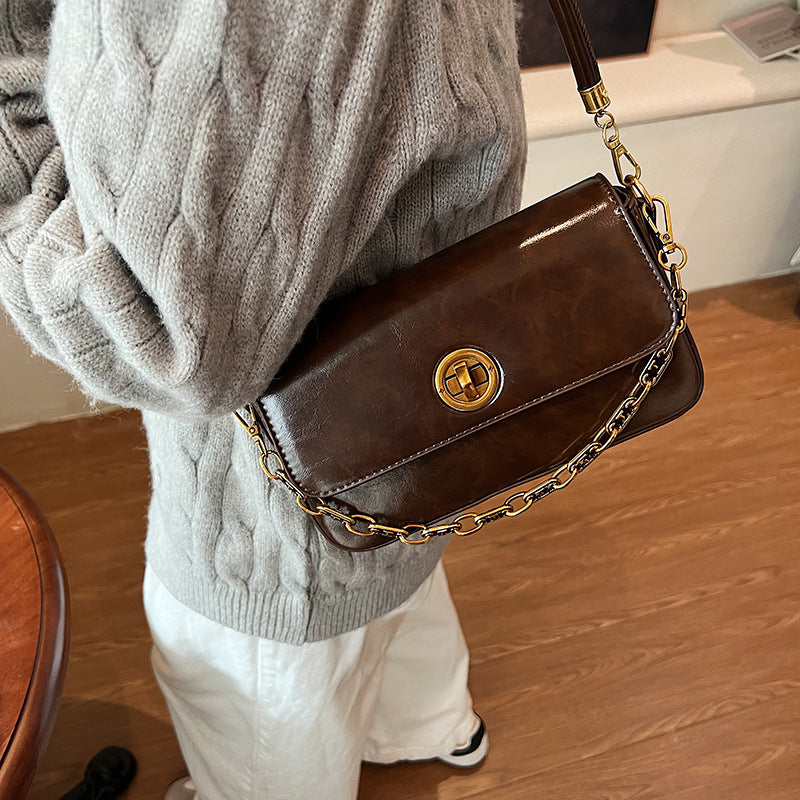 Fashion trend generous small square bag women's 2025 new shoulder armpit bag commuter messenger bag