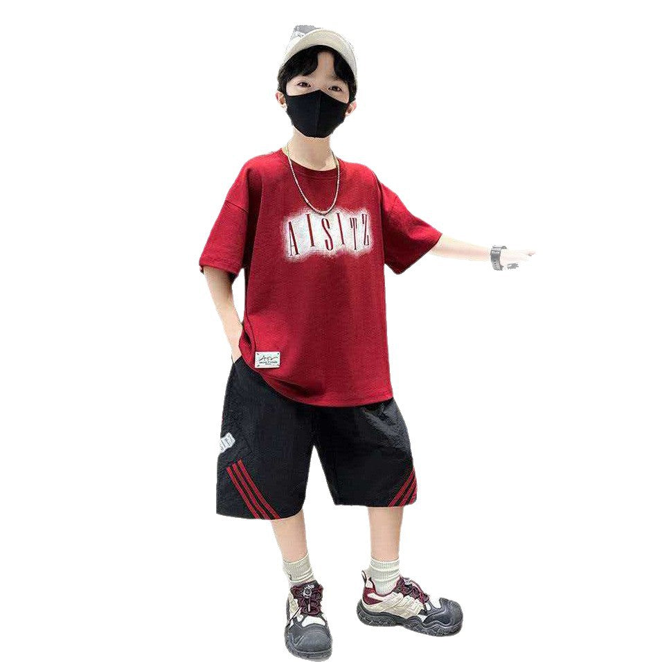 Boys' summer  new stylish outfit: trendy short-sleeve and shorts two-piece set - lightweight summer wear for babies and kids