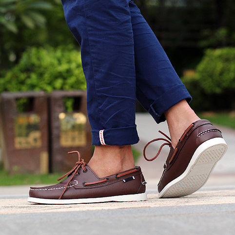 Men's genuine leather boat shoes - classic brown casual dress shoes, lightweight leather business shoes with a british-inspired design