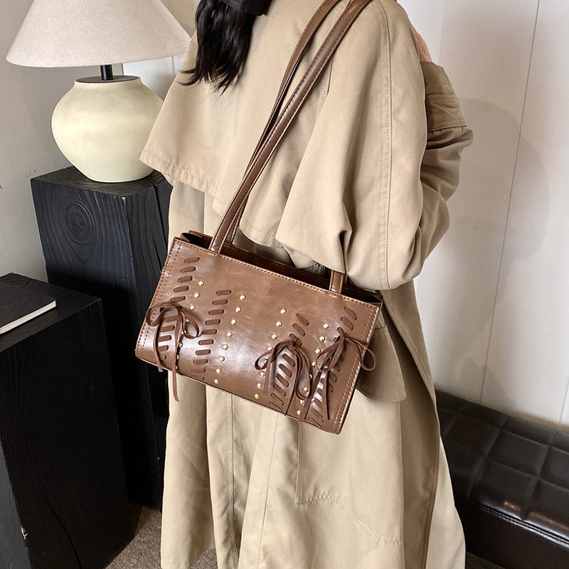 Retro texture underarm bag women's autumn and winter 2025 new simple and versatile tote bag large-capacity shoulder commuter bag