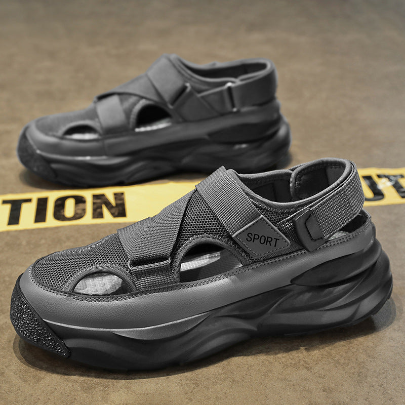 Sandalsmennew arrivalsummeroutwearcut out breathable deodorizing filter hole buckle beach shoes non-slip half-toe shoes toe cap