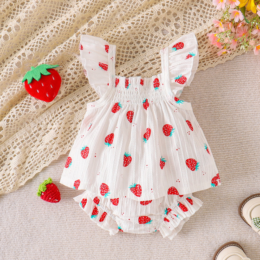 Kids clothing: cross-border sourcing - european & american style girls' outfit - strawberry print pink top + shorts set