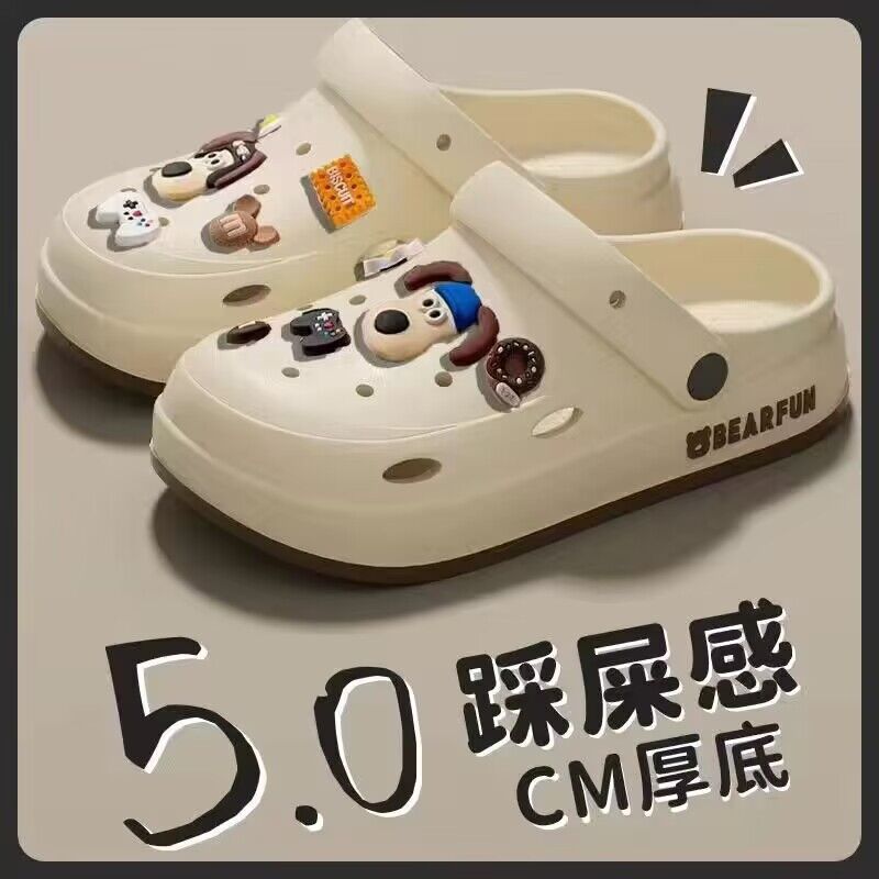Crocs women's summer 2024 new arrival outwear beach seaside non-slip slippers nurse baotou step on shit sandals