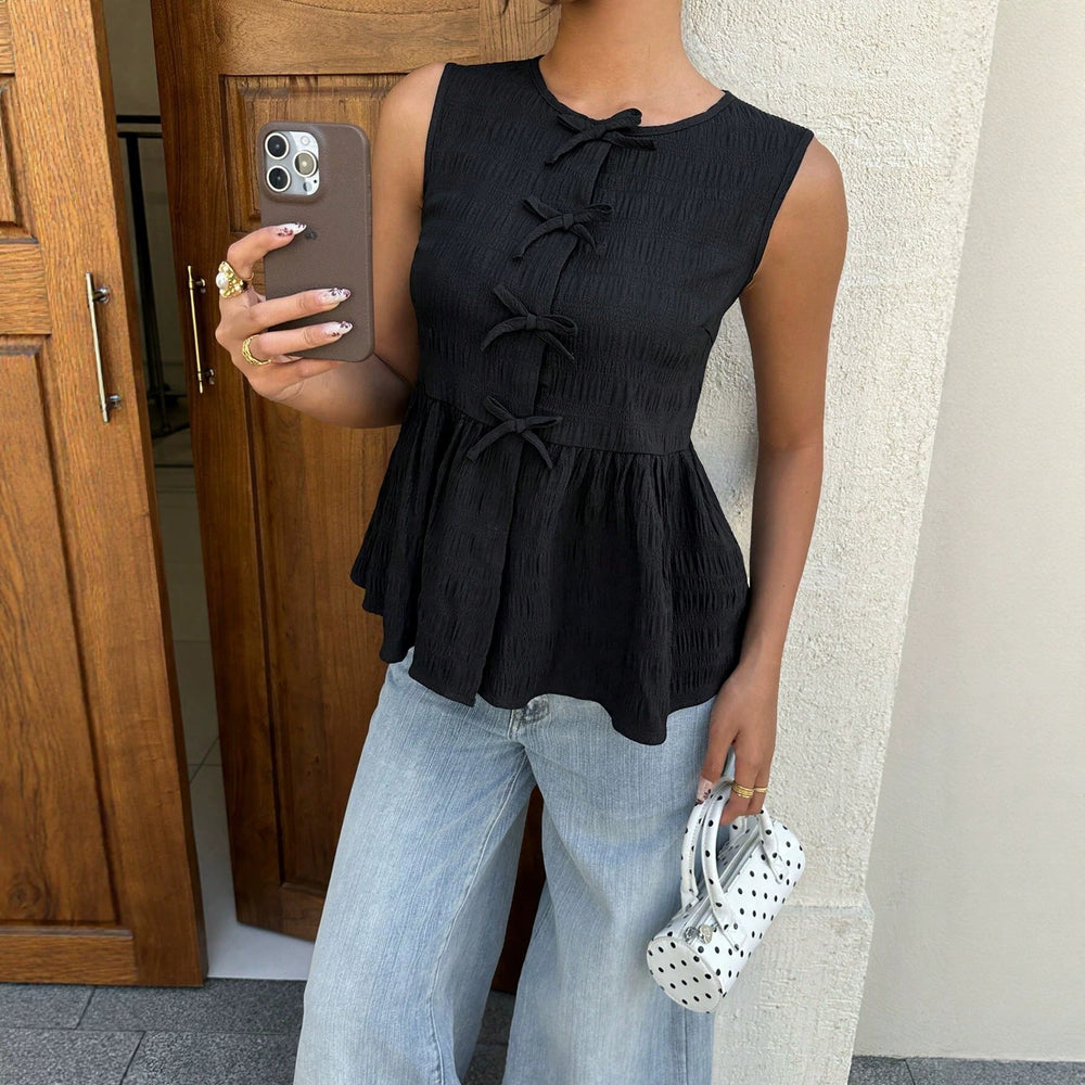 summer new arrival: sleeveless tank top with bow detail, cinched waist, slimming fit, and ruffle hem – a flattering and chic top