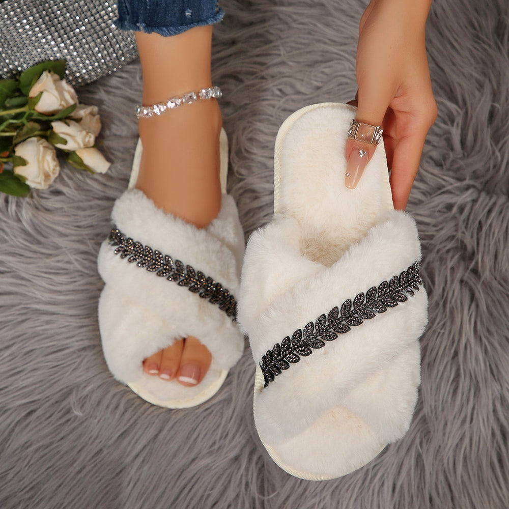 Wholesale autumn/winter new arrival criss-cross color chain rhinestone trendy fashion indoor home anti-slip warm soft fuzzy slippers