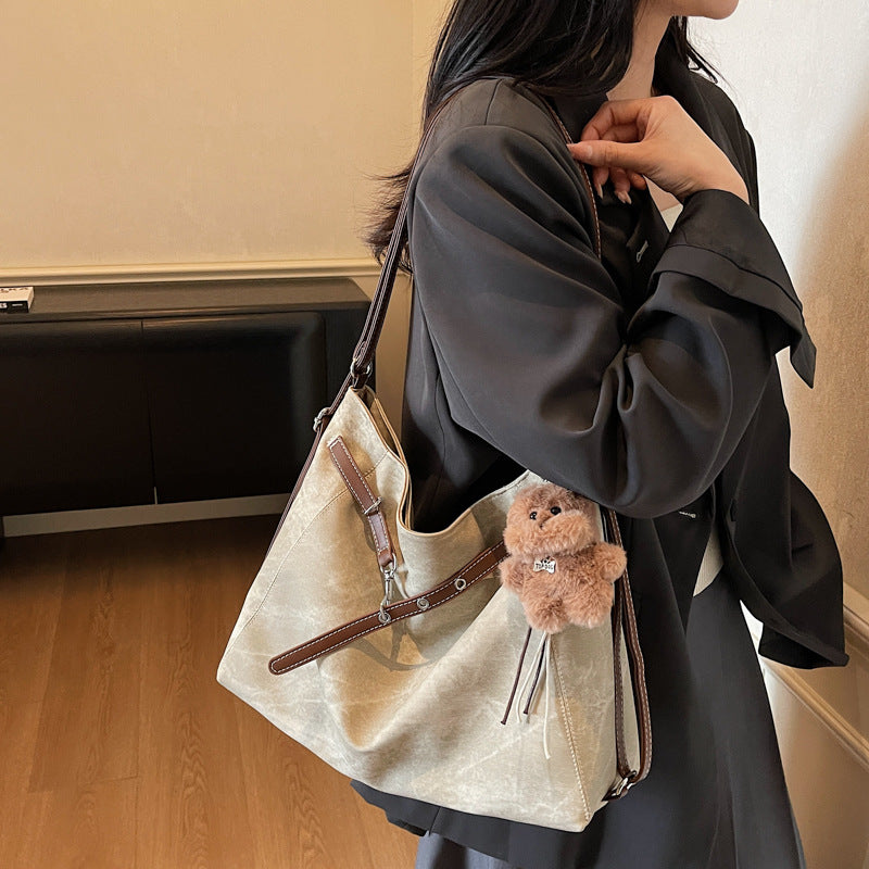 2025 new autumn/winter large capacity shoulder bag, crossbody, casual tote bag - niche design, high quality, versatile backpack