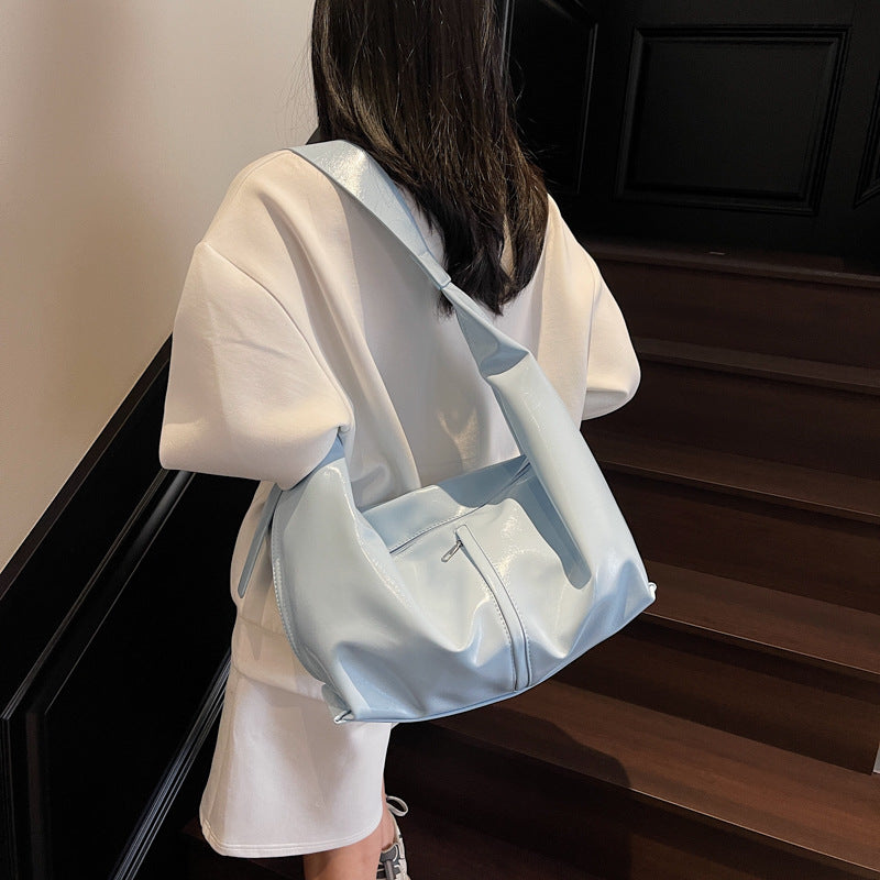 Foreign order retro fashion large capacity women 2025 new texture versatile foreign style shoulder messenger bag commuter dumpling bag