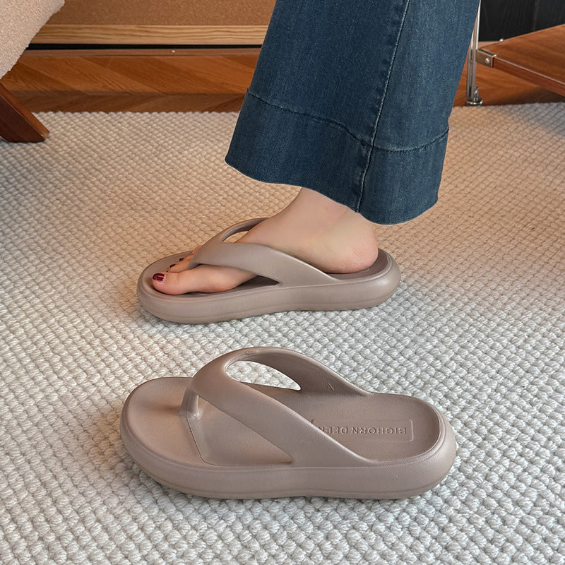 New women's fashionable and versatile anti-slip eva flip-flops - perfect for travel, summer, and everyday wear. available in matching styles for couples