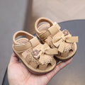 Baby girl's squeaky shoes, summer infant footwear, soft-soled first walking shoes, non-slip girls' princess shoes, leather shoes, 0-1 year old sandals