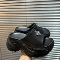 8cm thick sole thick heel slippers women's summer outwear thick sole stomping on shit feeling 2025 new summer beach sandals