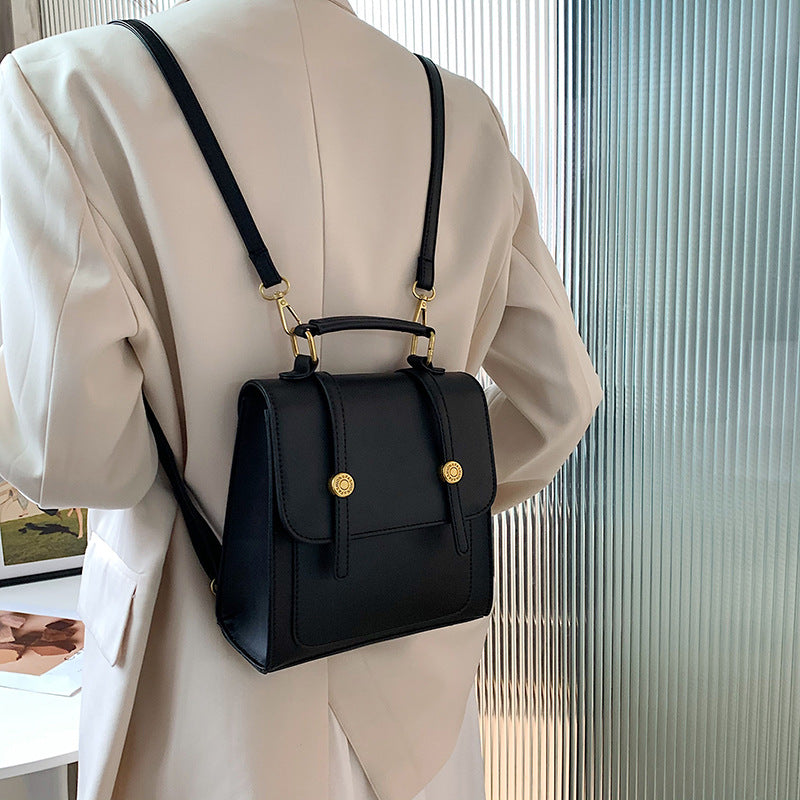 Direct approval of  new women's bags, fashionable and casual shoulder messenger bags, simple portable college style large-capacity backpacks