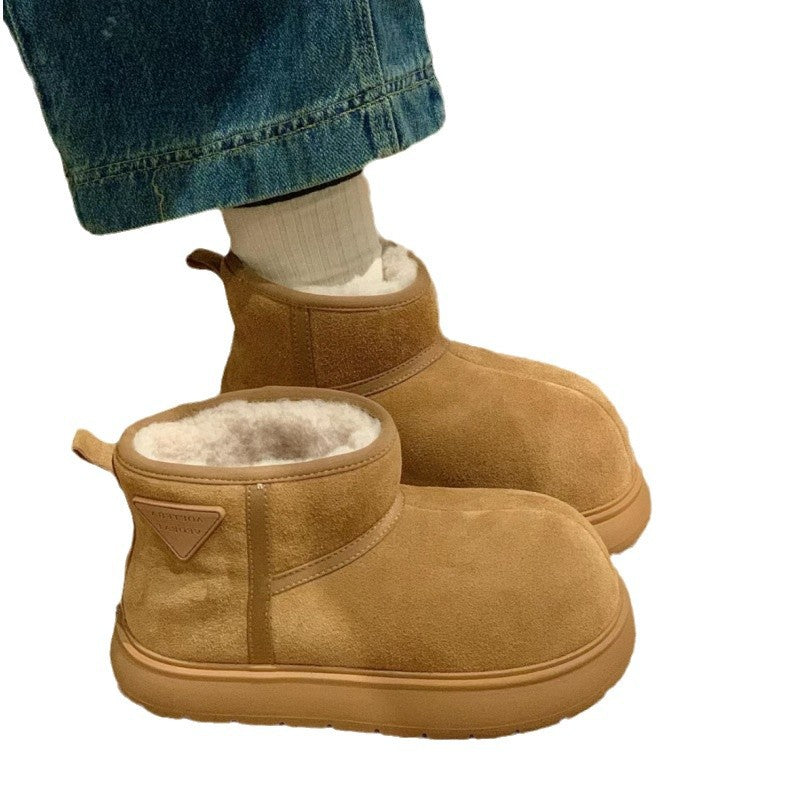 European station 2026 winter new capybara suede thickened snow boots bread shoes small women's shoes