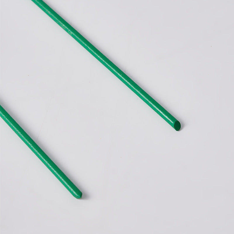 Cross-border supply, semi-green U-shaped turf nails, gardening floor cloth, semi-spray green lawn nails, environmentally friendly tent floor nails
