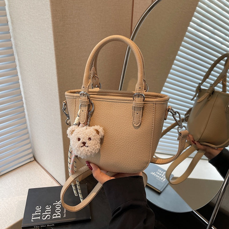 Foreign order advanced sense simple portable small bag women's 2025 new foreign style shoulder bucket bag commuter messenger bag