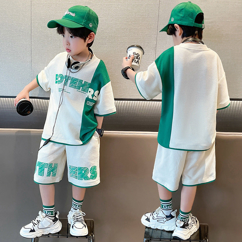 Boys' summer outfit: trendy short-sleeve set - cool & stylish  new arrival - big & middle kids - chic & fashionable summer look for boys