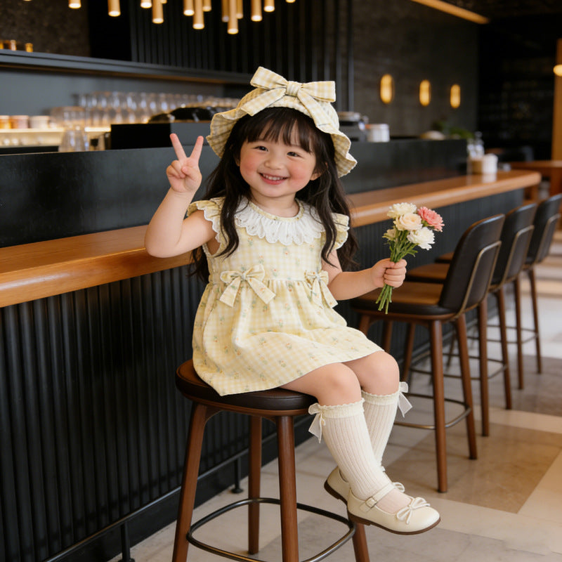 Girls' dress -  summer collection: sweet and girly princess dress with lace collar, sunflower accents, and bow detail