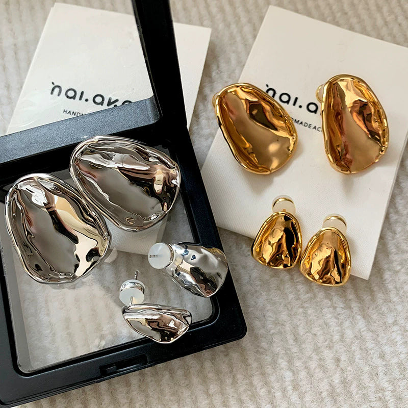 Stylish gold and silver unique exaggerated large metal earrings for women 2026new arrival popular classy sense accessible luxury earrings earrings