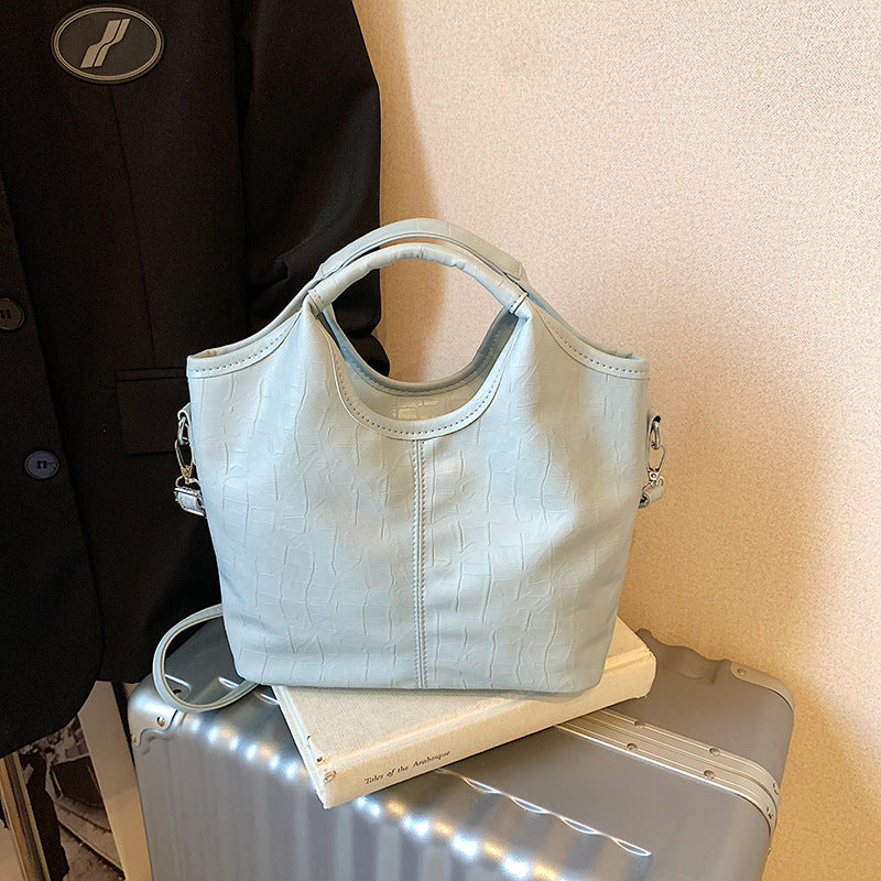 Cross-border high-end handbag women's 2025 summer new versatile messenger bag fashionable commuter shoulder bucket bag