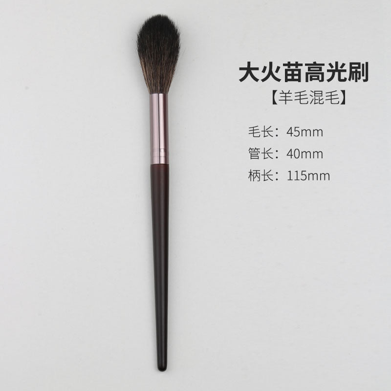 Wooden handle makeup brush set - cangzhou makeup brushes: blush brush, wool brush, powder brush, foundation brush, eyeshadow brush, and other makeup brushes