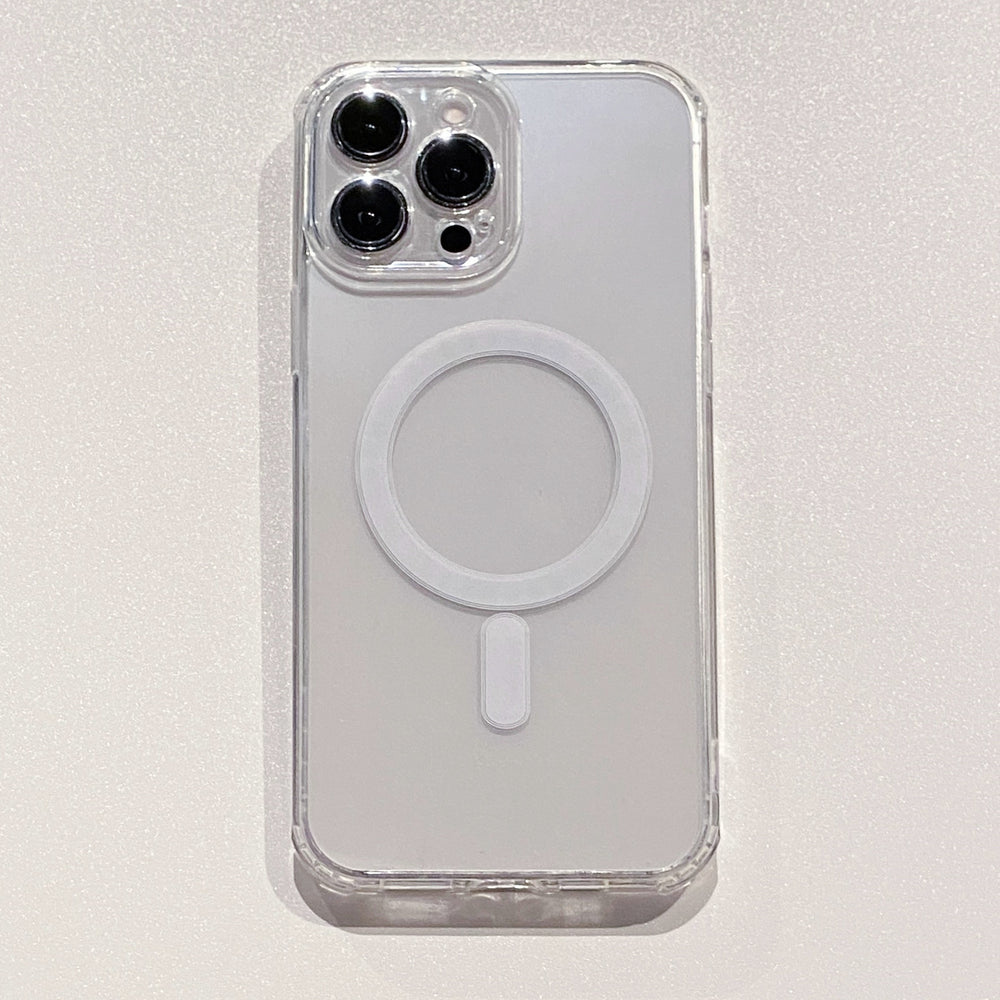Transparent fine hole magnetic suction shell suitable for apple 16 mobile phone case all-inclusive acrylic iphone15promax protective cover
