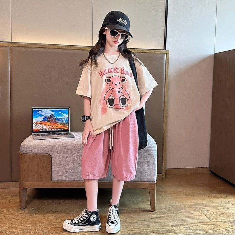 Girls' fashion set -  summer new arrival: stylish and trendy two-piece outfit for older girls and students - casual short-sleeve top and shorts set