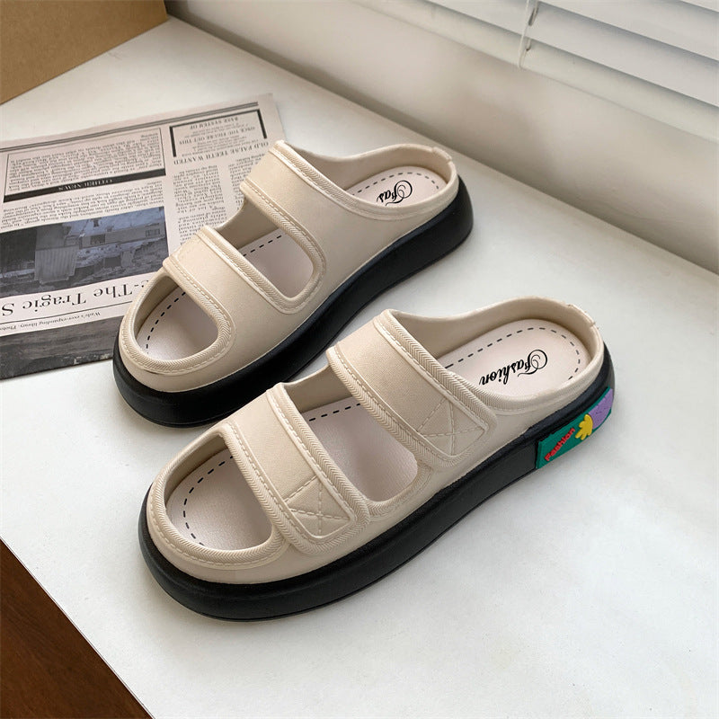 Women's slippers for outdoor wear, 2025 new fairy style sandals, trendy versatile platform slides, cloud-like comfort, thick-soled beach shoes