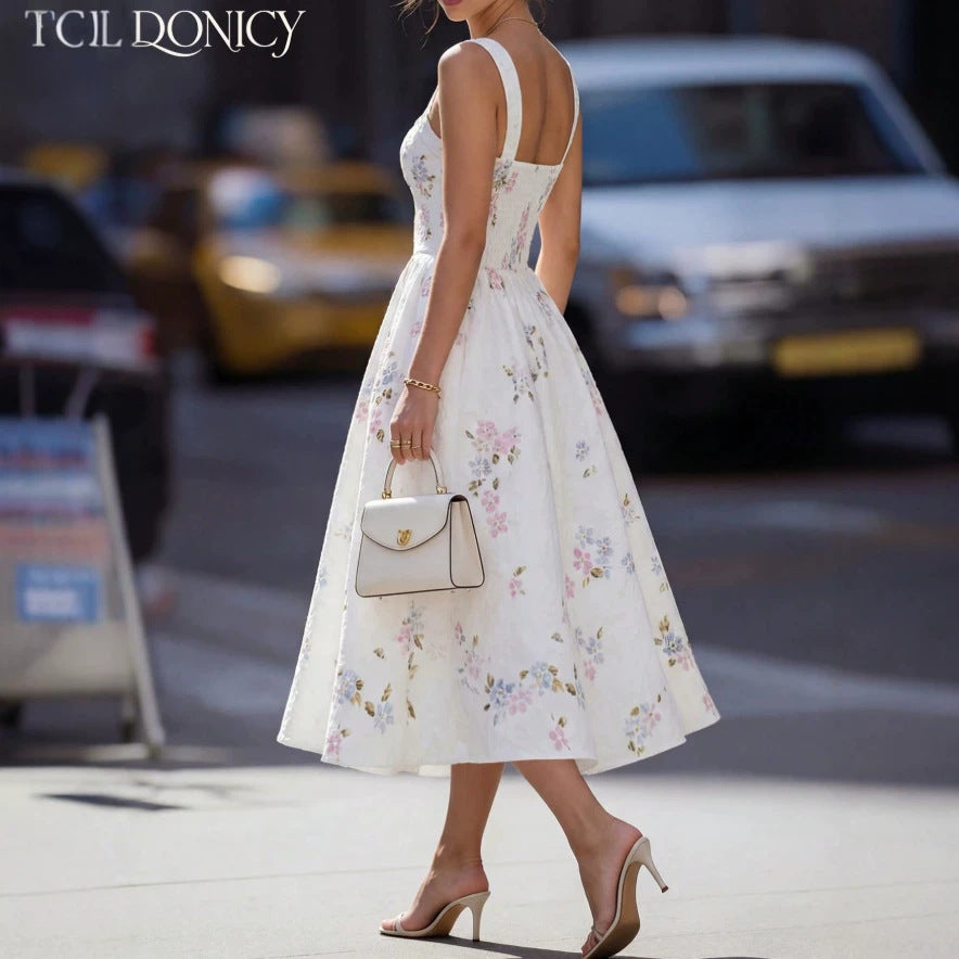 sleeveless floral sundress - this year's trendy french style maxi dress for women